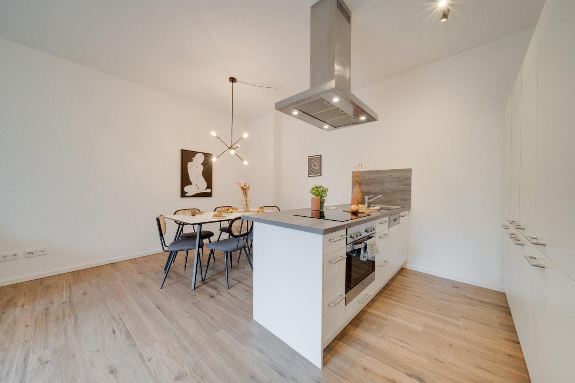 אוגסבורג Neu-Luxus Apartment-Zentral In Altstadt-65-80Qm מראה חיצוני תמונה