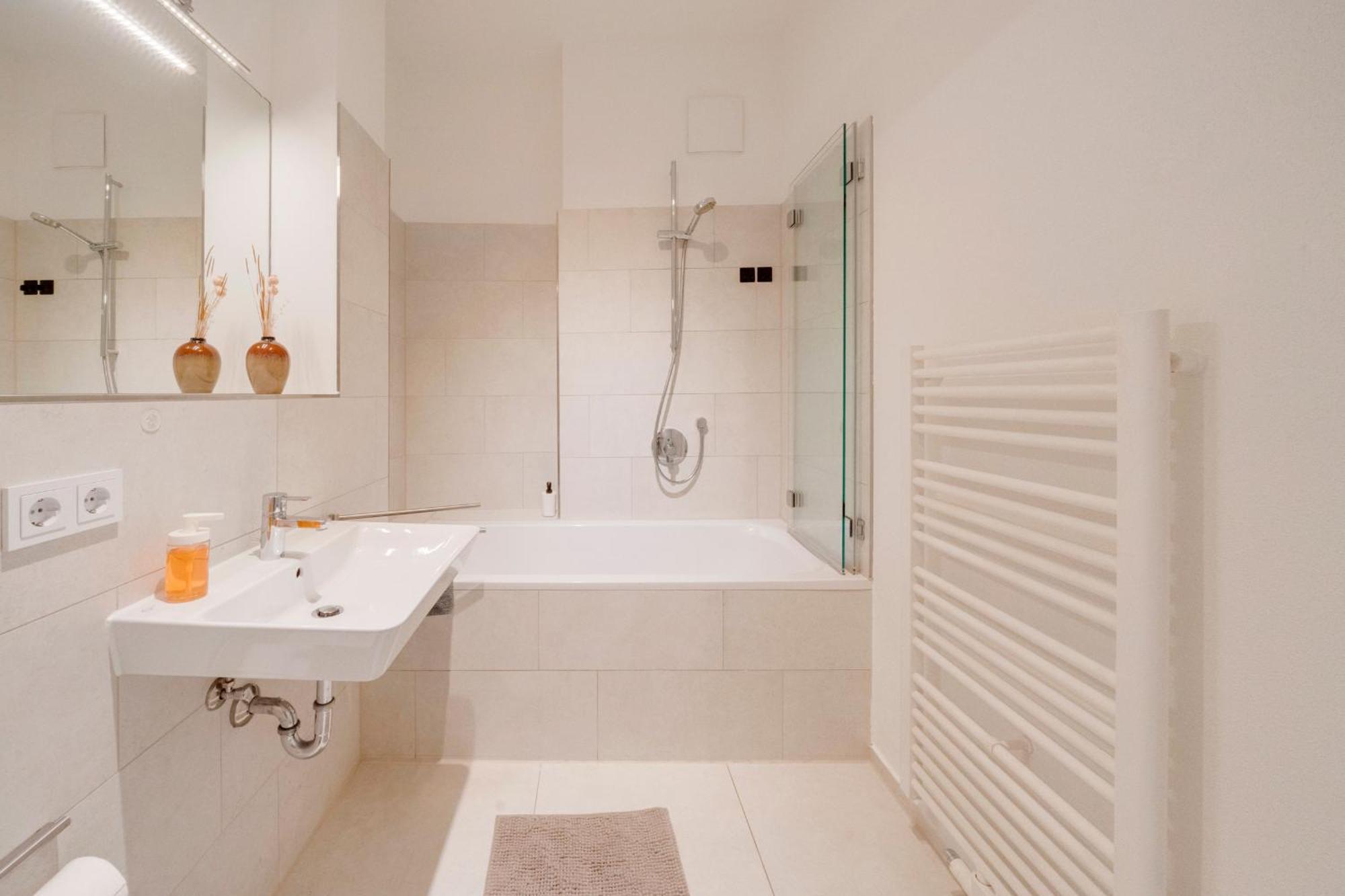 אוגסבורג Neu-Luxus Apartment-Zentral In Altstadt-65-80Qm מראה חיצוני תמונה