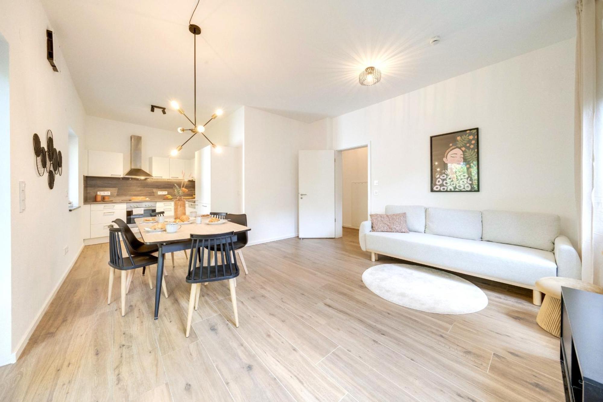 אוגסבורג Neu-Luxus Apartment-Zentral In Altstadt-65-80Qm מראה חיצוני תמונה